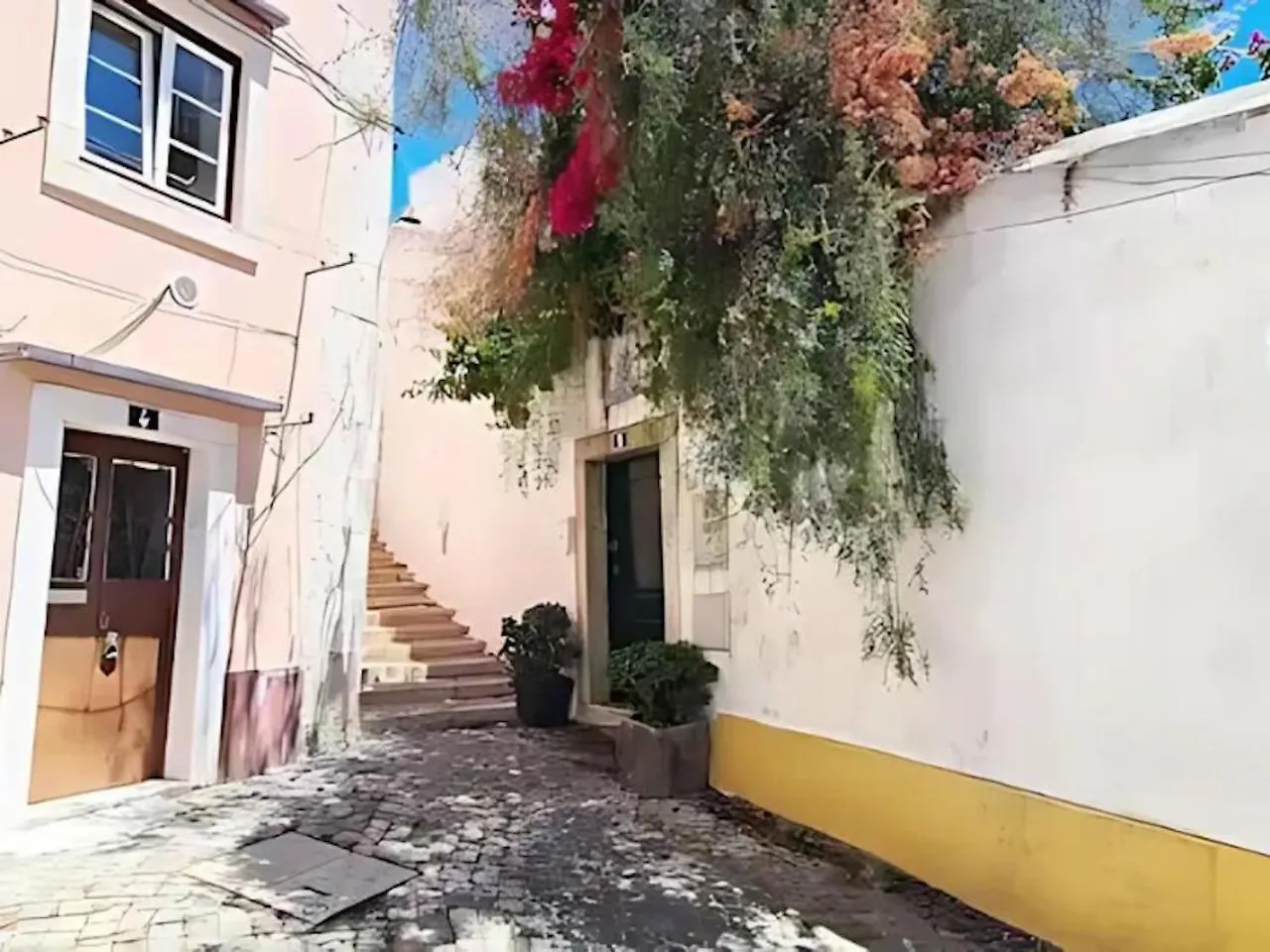 شقة Stunning River View Studio In Historic Alfama Lisboa