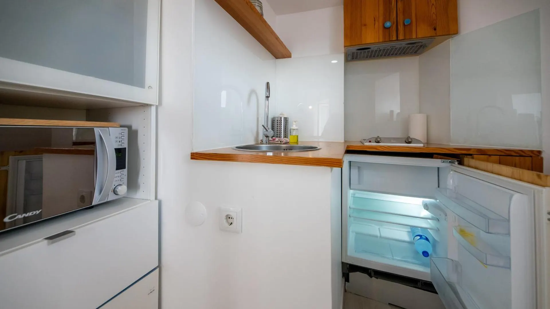 شقة Stunning River View Studio In Historic Alfama Lisboa البرتغال